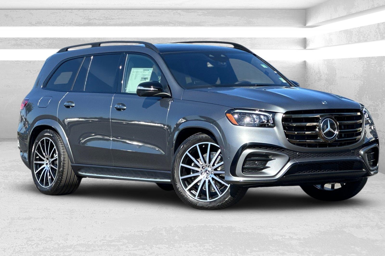 2026 Mercedes-Benz GLS Base's photo