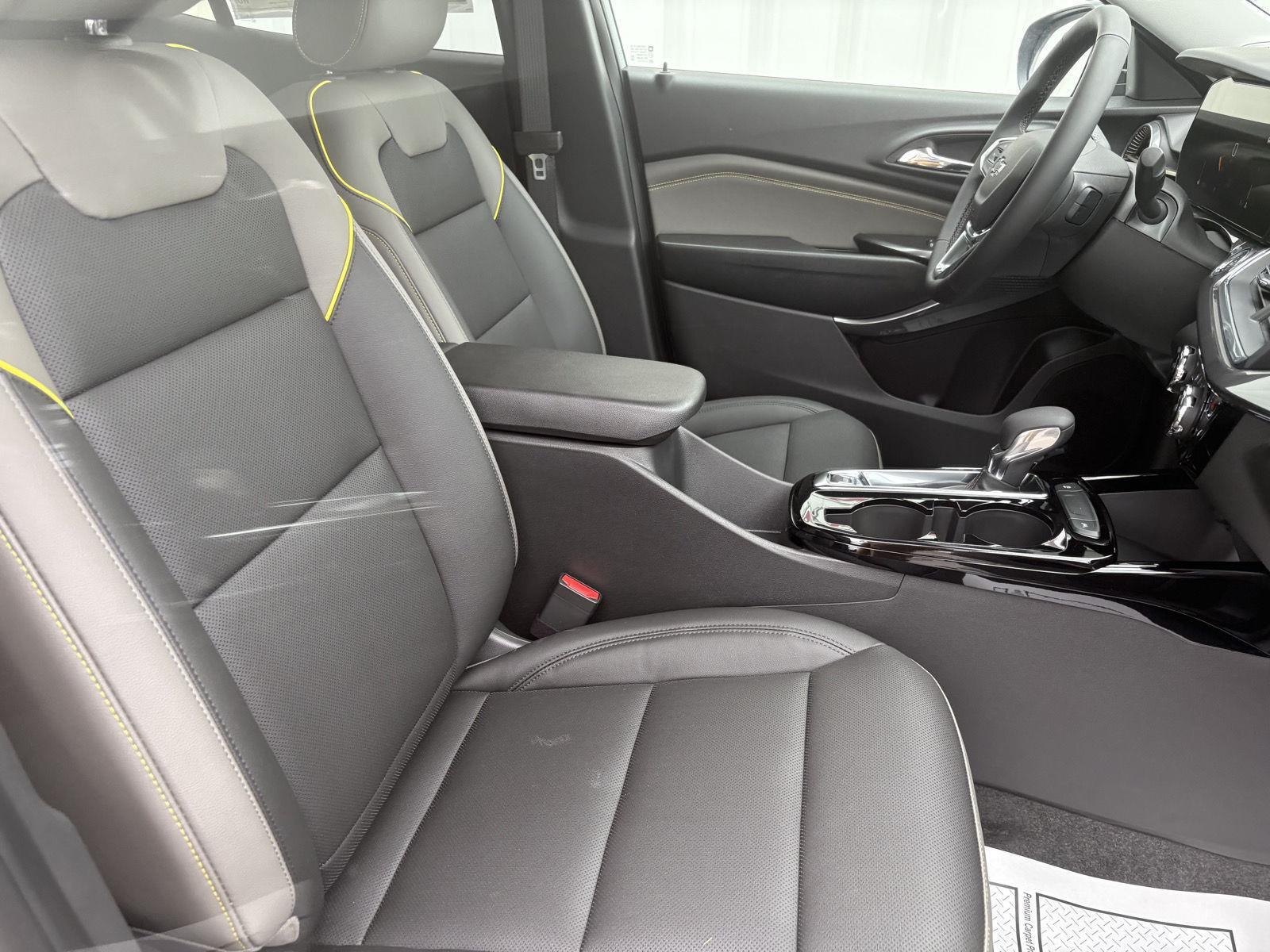 2025 Chevrolet Trax ACTIV photo 21