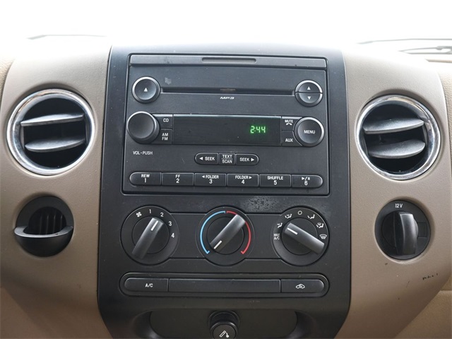 2007 Ford F-150 XLT photo 4