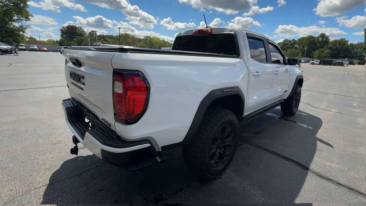 2024 Gmc Canyon AT4 photo 8