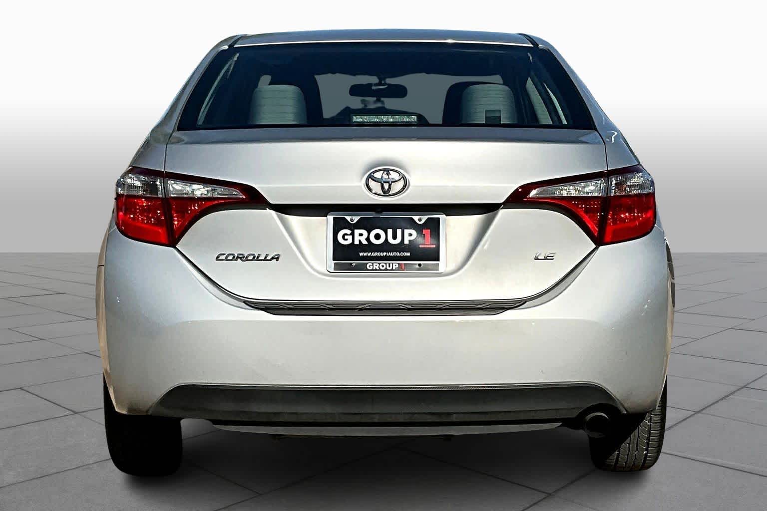 2015 Toyota Corolla LE Plus photo 4