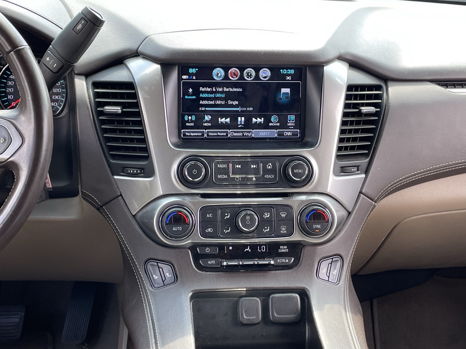 2020 Chevrolet Tahoe LT photo 9