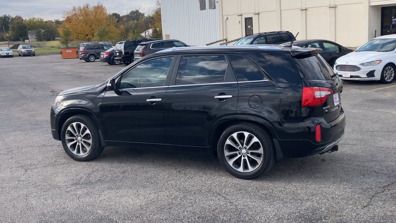 2014 Kia Sorento SX photo 4