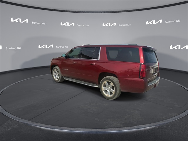 2018 Chevrolet Suburban Premier photo 12