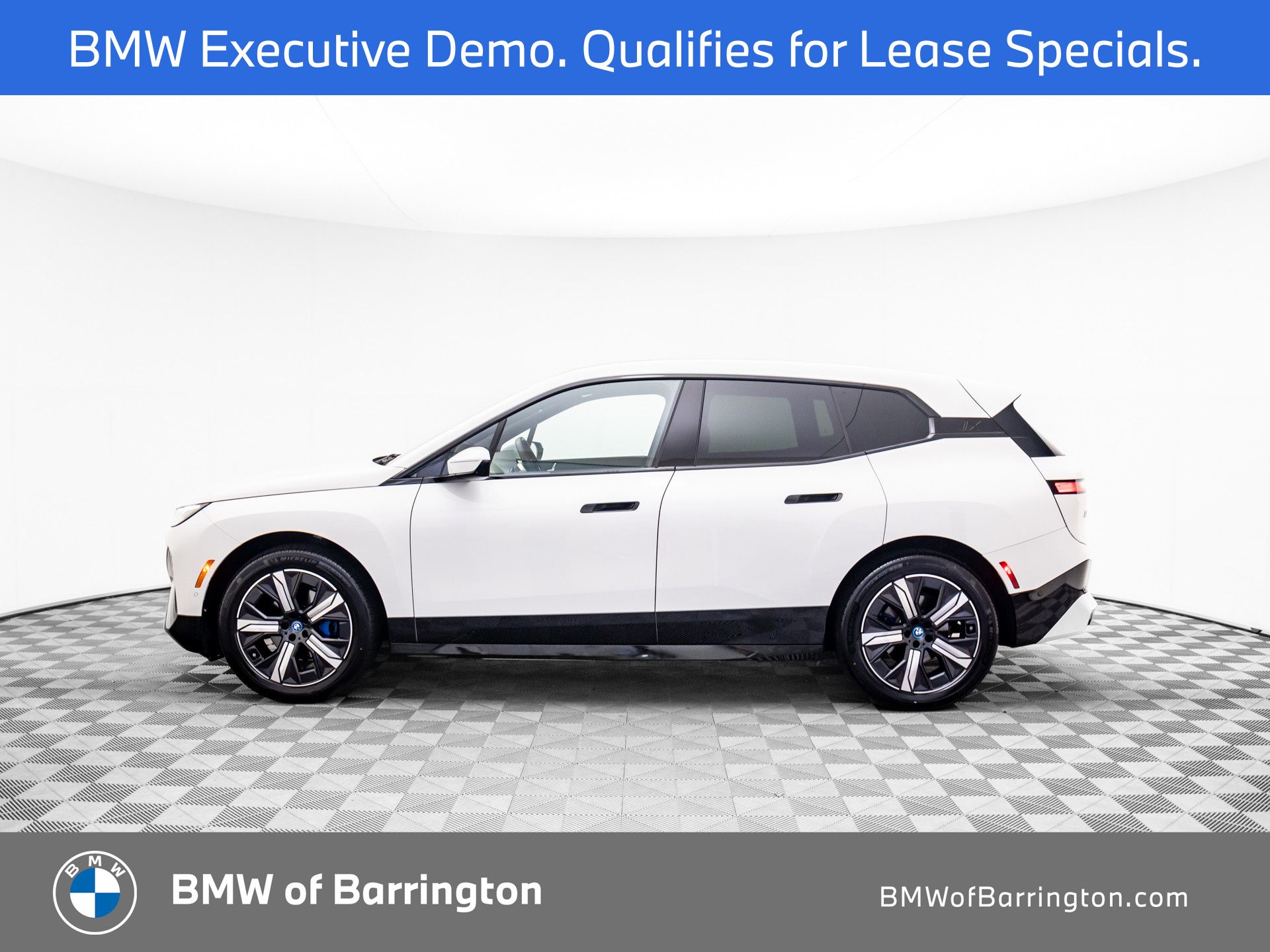 Certified 2025 BMW iX Base with VIN WB523CF03SCU01676 for sale in Barrington, IL