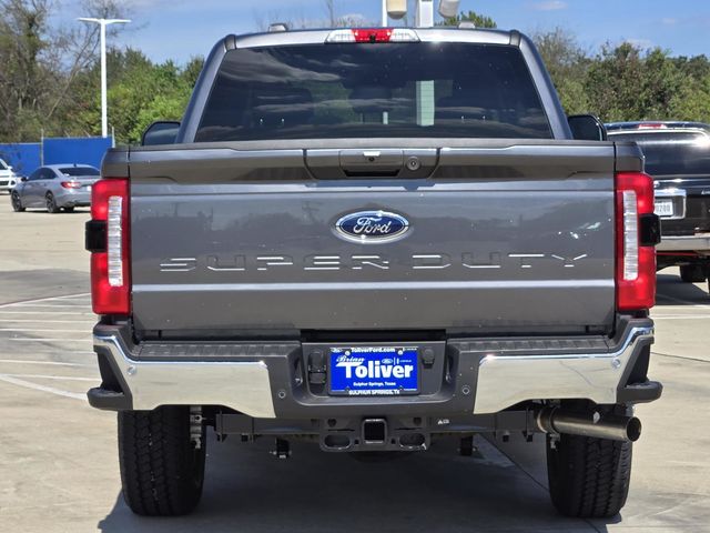 2026 Ford F-250 Lariat photo 8