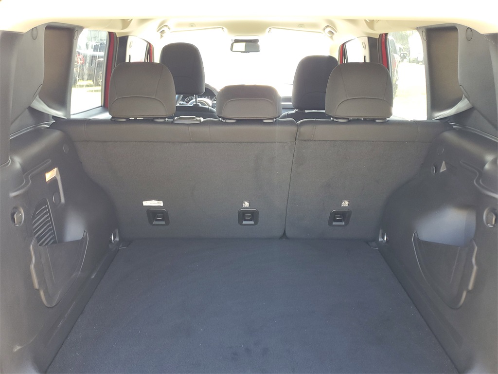 2023 Jeep Renegade Latitude photo 9