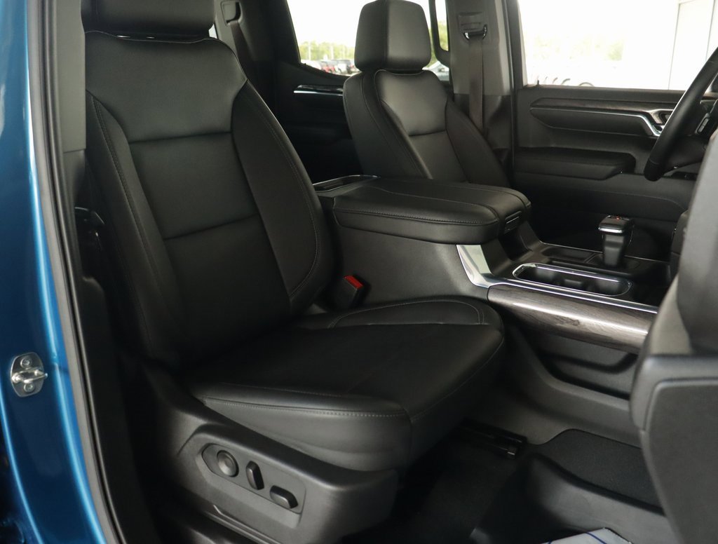2024 Chevrolet Silverado 1500 LTZ photo 32