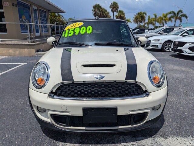2013 Mini Cooper Convertible S photo 8