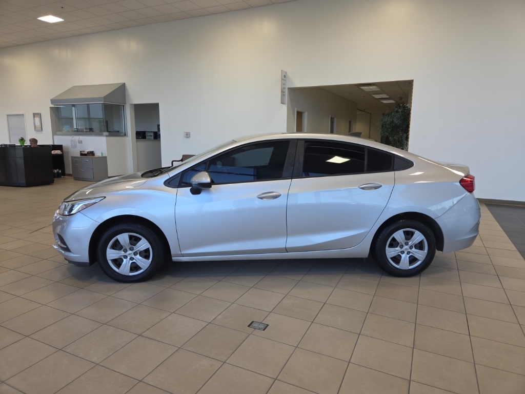 Used 2018 Chevrolet Cruze LS with VIN 1G1BC5SM4J7160607 for sale in Taylorsville, IN