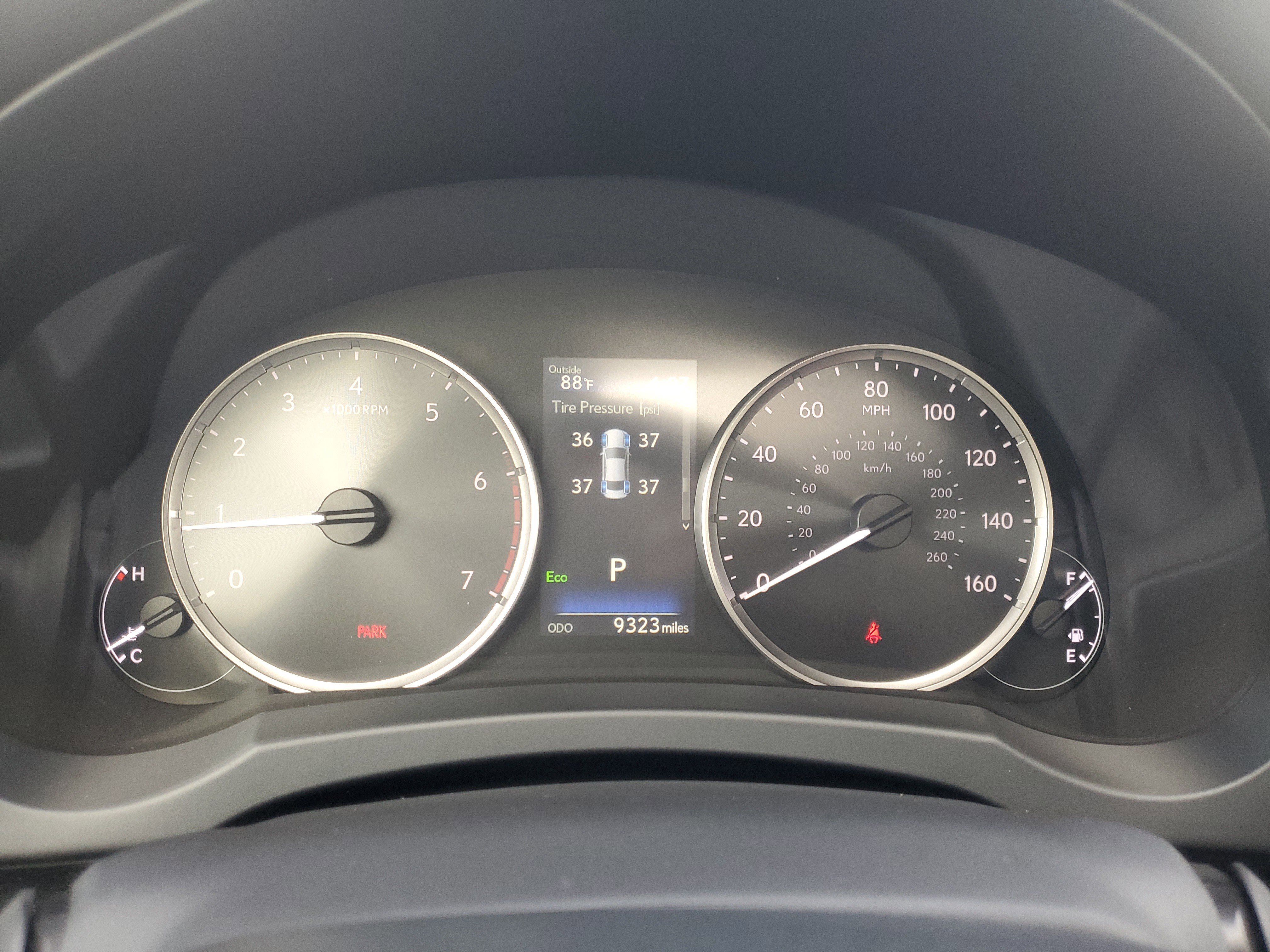 2024 Lexus IS 300 photo 25