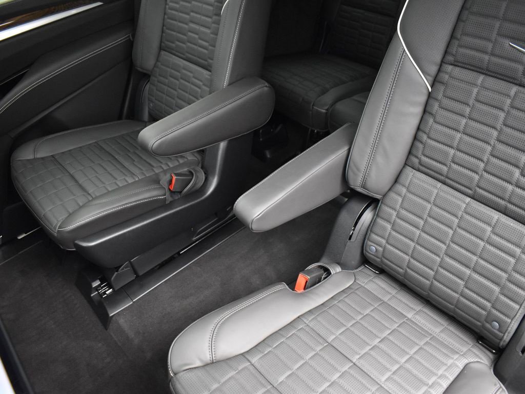 2025 Cadillac Escalade Sport Platinum photo 28