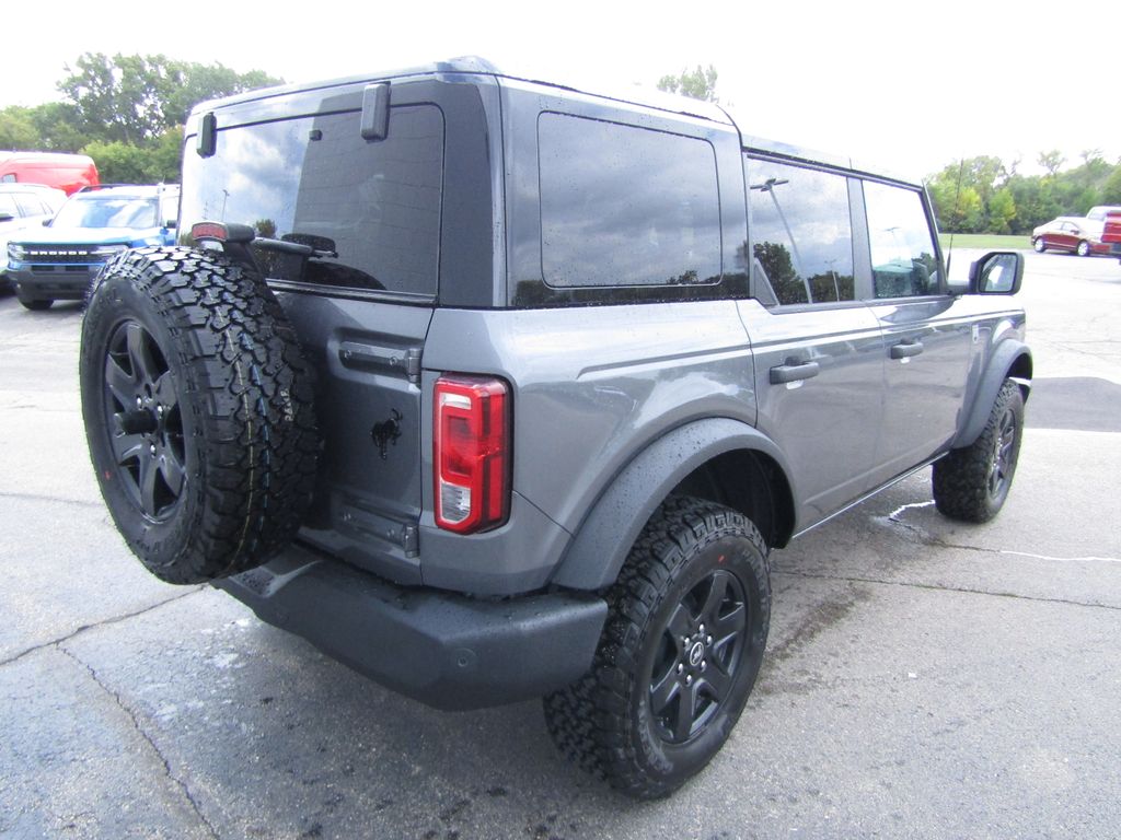 2025 Ford Bronco Big Bend photo 6