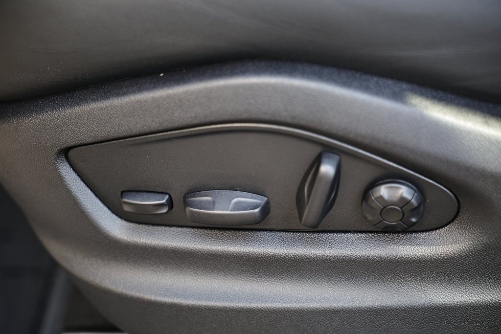 2026 Porsche Cayenne Coupe Base photo 21
