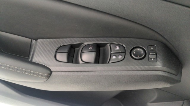 Used 2024 WHITE Nissan 2.5 SV image 20