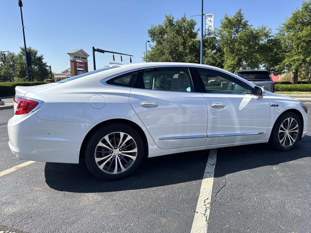 2017 Buick LaCrosse Premium I photo 4