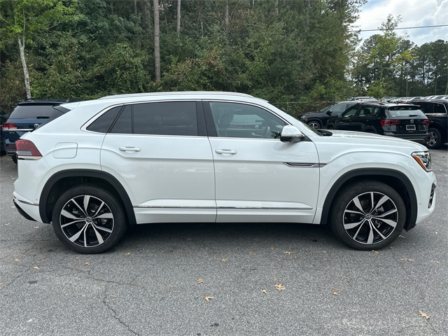 2025 Volkswagen Atlas Cross Sport SEL Premium R-Line photo 8