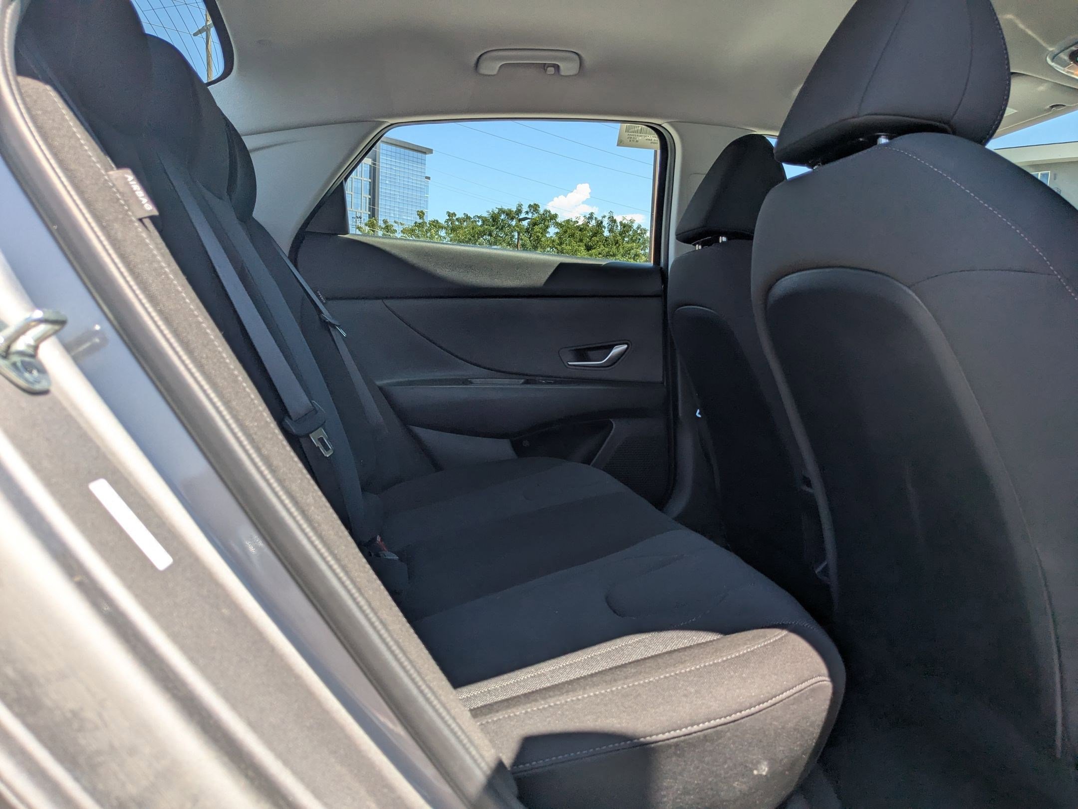 2024 Hyundai Elantra SE photo 27