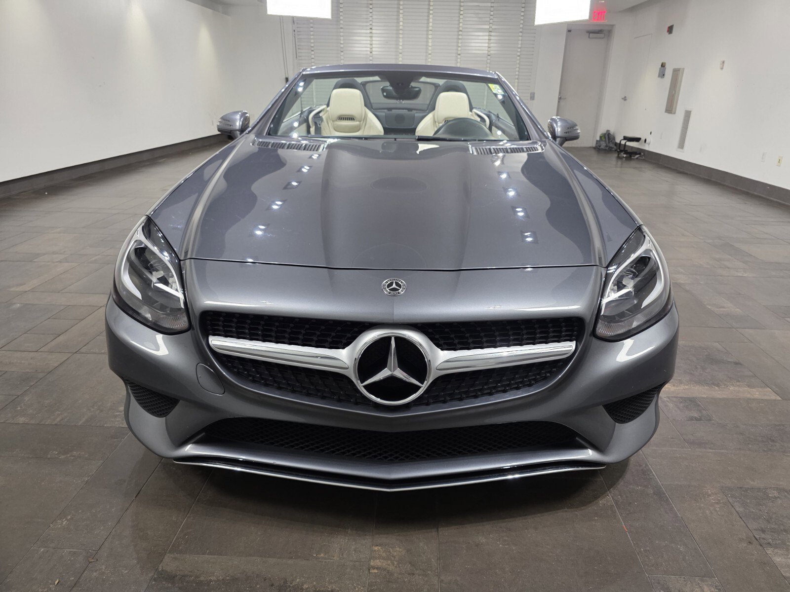 2018 Mercedes Benz SLC 300 photo 2