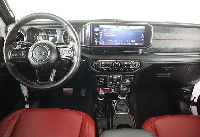 2024 Jeep Wrangler Rubicon 392 photo 15