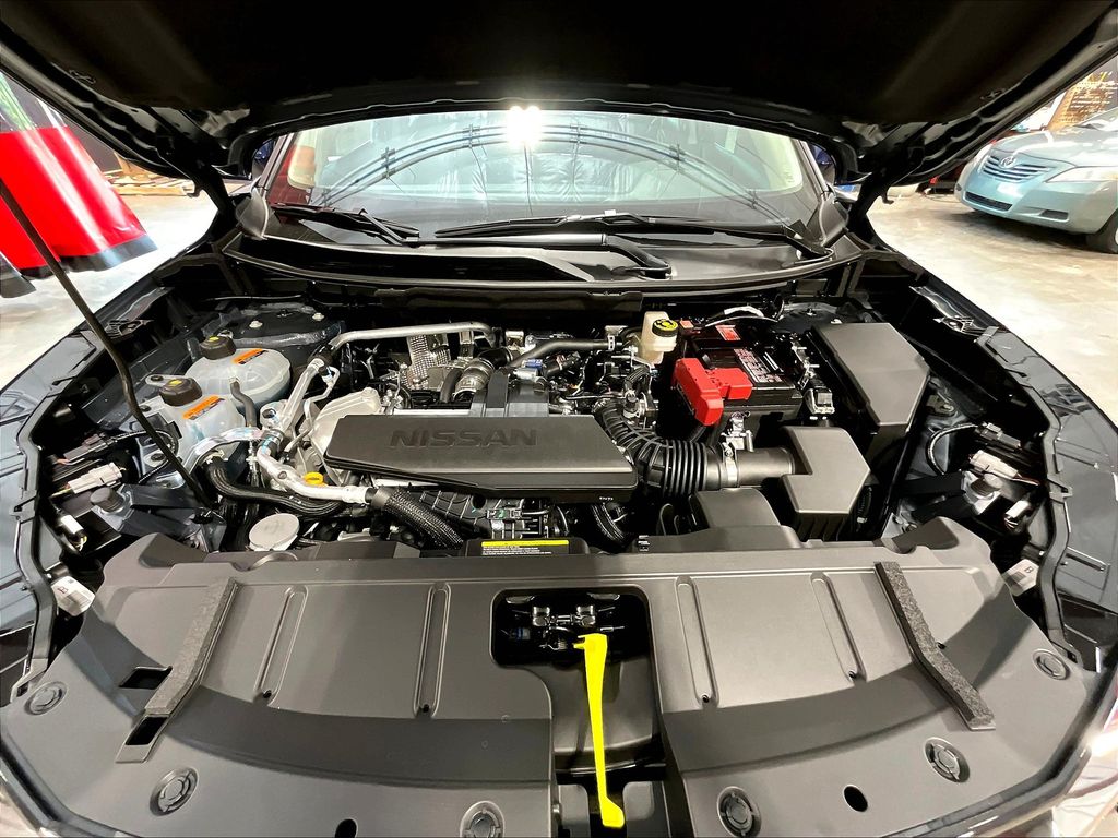 2026 Nissan Rogue SV photo 10