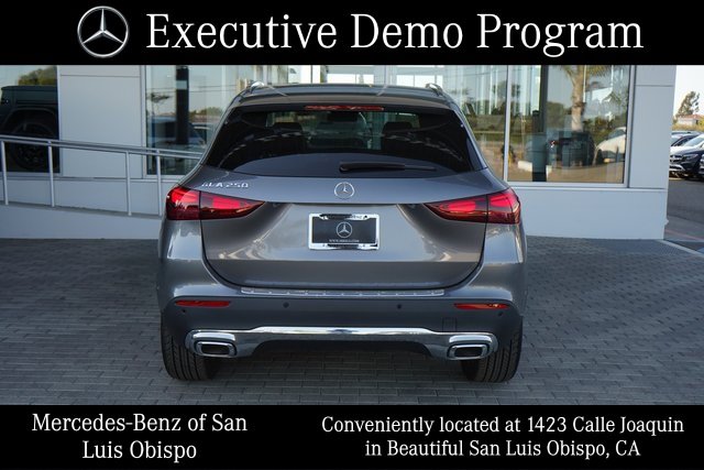2025 Mercedes Benz GLA 250 photo 7