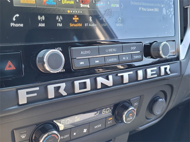 2025 Nissan Frontier SV photo 18