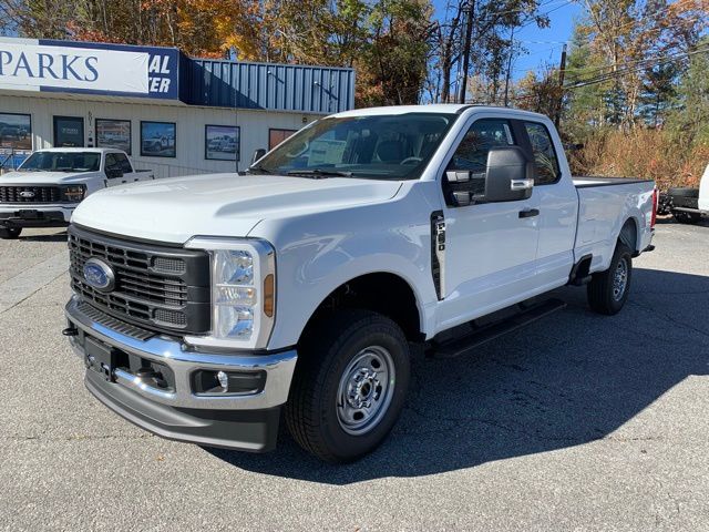 2026 Ford F-250 XL photo 4
