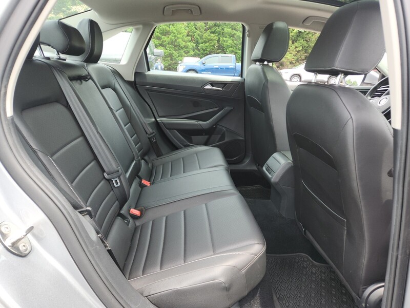 2021 Volkswagen Jetta SEL photo 15