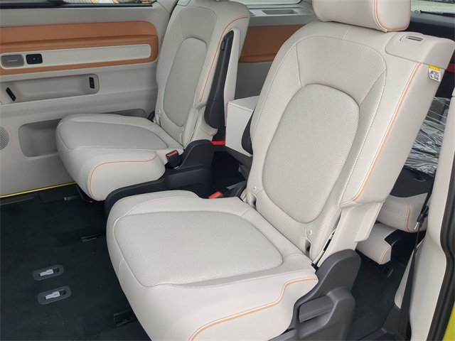 2025 Volkswagen ID. Buzz photo 15