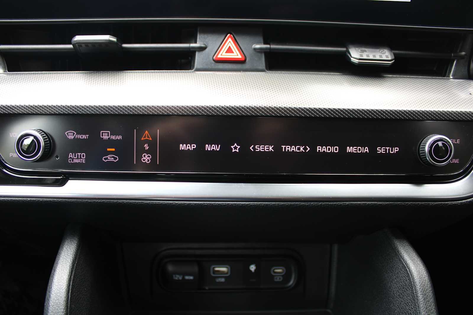 2025 Kia Sportage SX Prestige photo 36