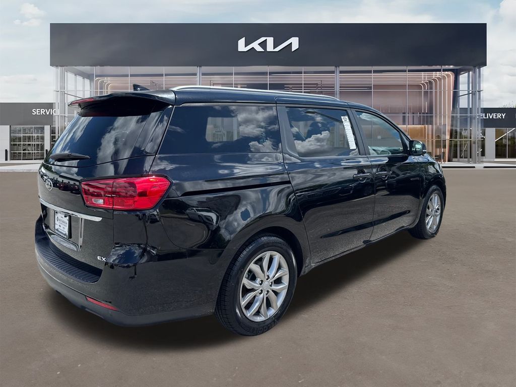 2021 Kia Sedona EX photo 3