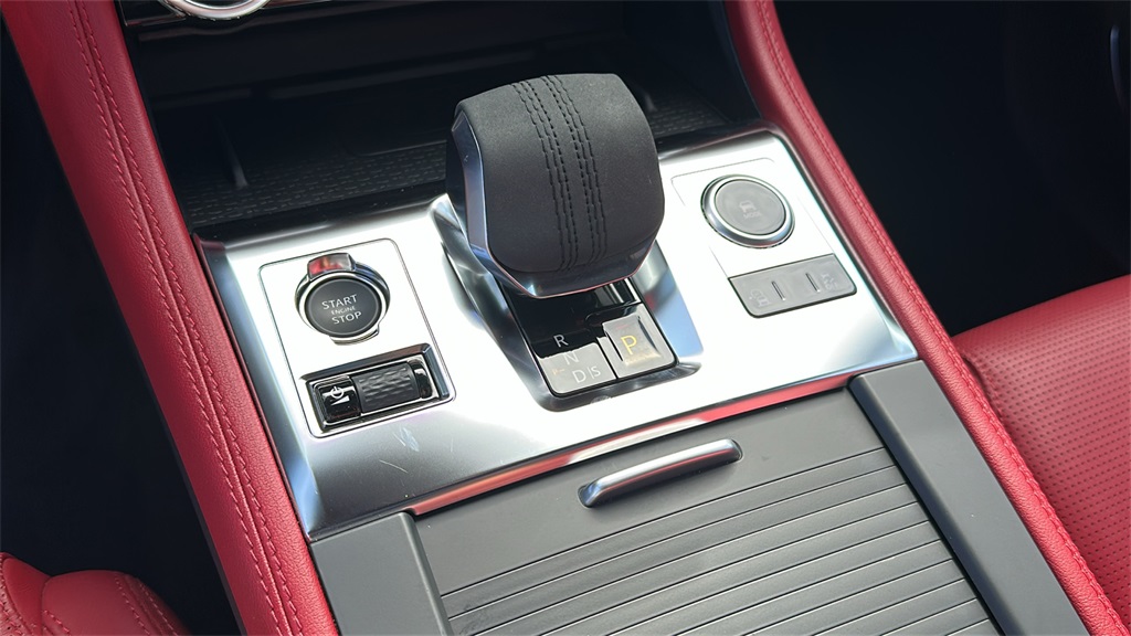 2024 Jaguar F-PACE P400 R-Dynamic S photo 20