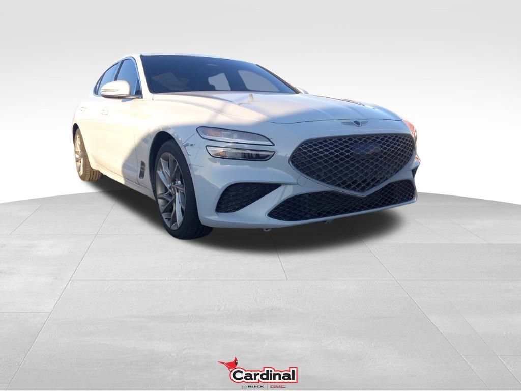 2022 GENESIS G70 Standard's photo