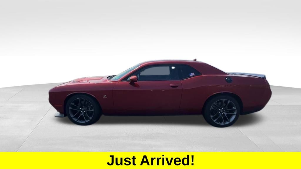2023 Dodge Challenger R/T Scat Pack photo 2