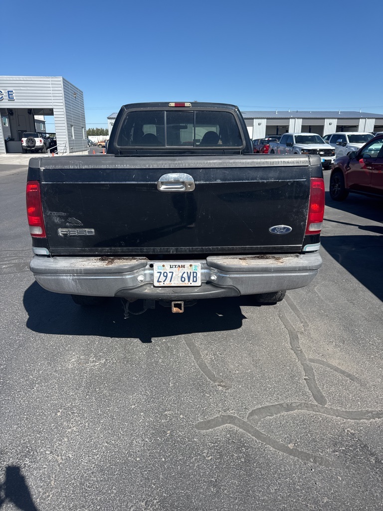 1999 Ford F-350 XLT photo 5