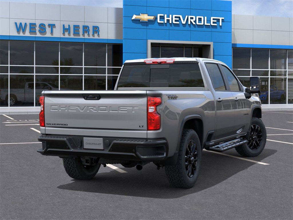 2026 Chevrolet Silverado 2500HD photo 4