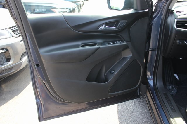 2018 Chevrolet Equinox LT photo 16