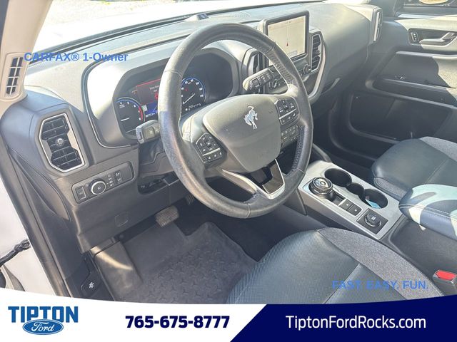 2021 Ford Bronco Sport Outer Banks photo 3