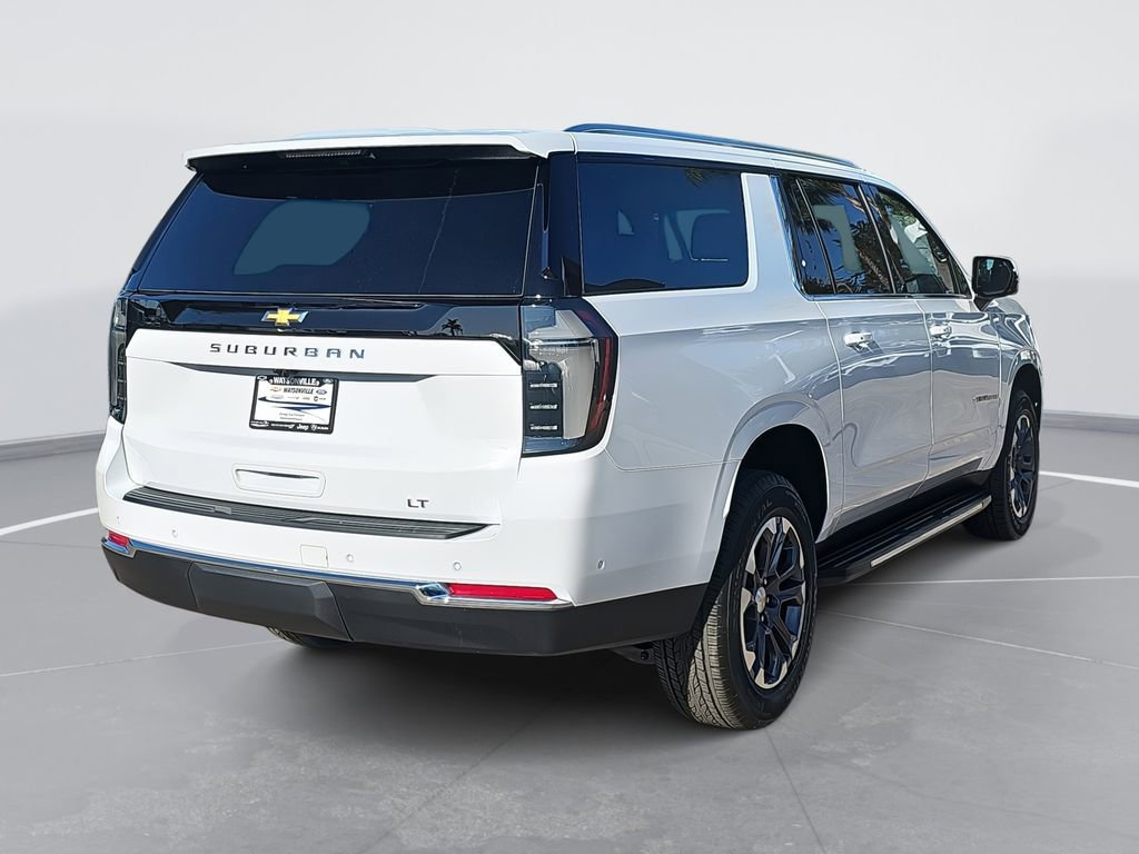 2026 Chevrolet Suburban LT photo 2
