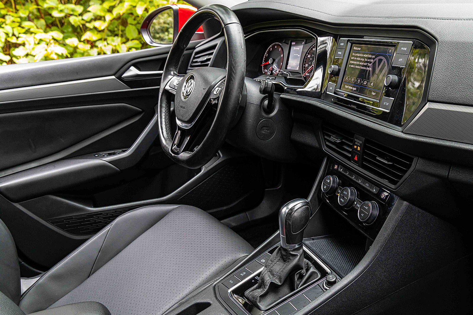 2019 Volkswagen Jetta SE R-Line photo 26