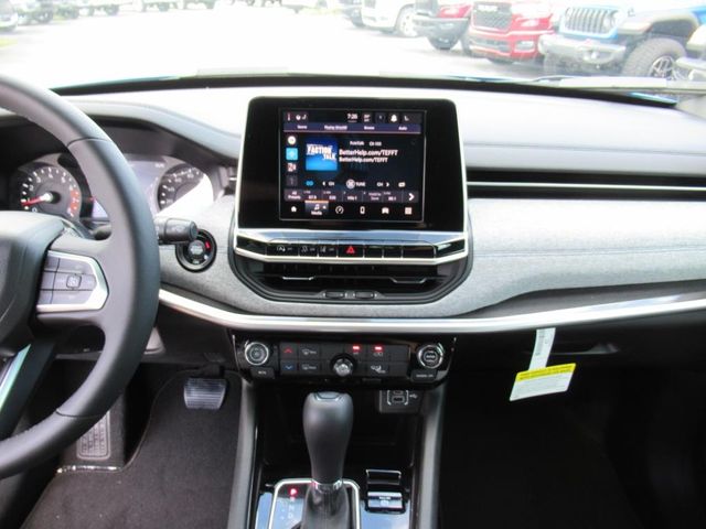2025 Jeep Compass Latitude photo 20