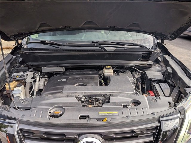 2018 Nissan Pathfinder SL photo 36