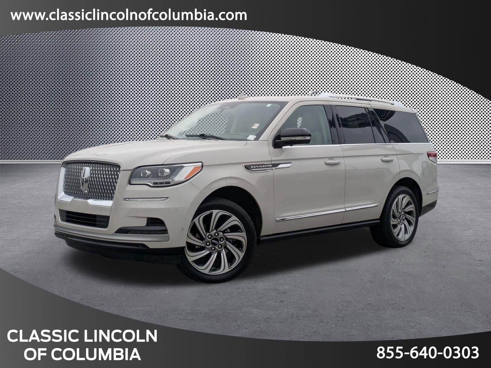 2023 Lincoln Navigator Reserve's photo