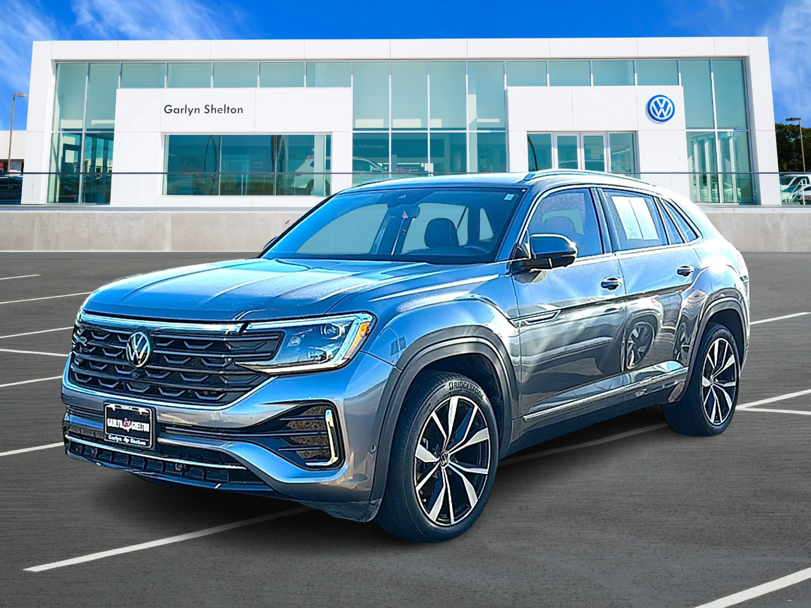 2024 Volkswagen Atlas Cross Sport SEL Premium R-LINE