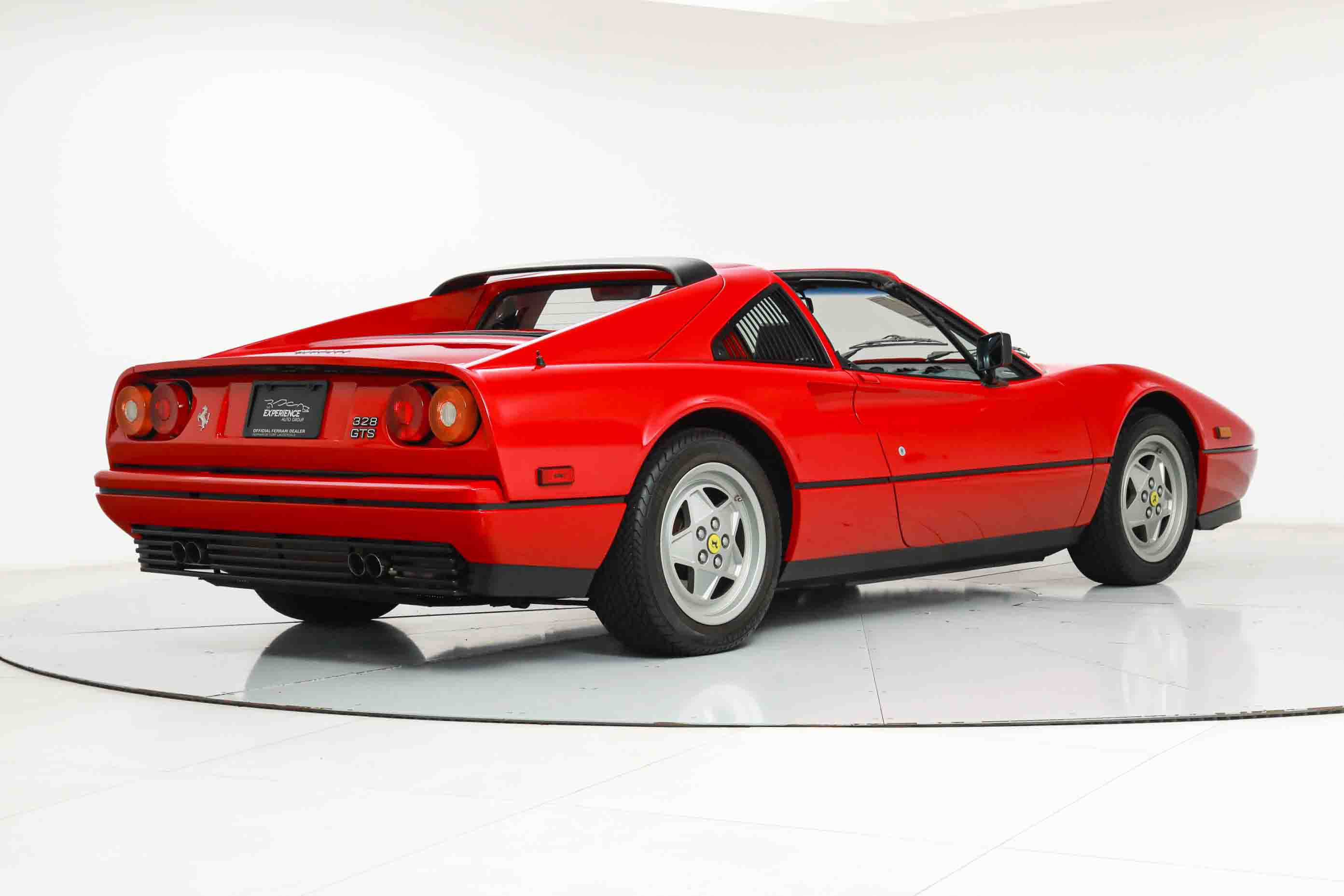 1989 Ferrari 328 GTS photo 3