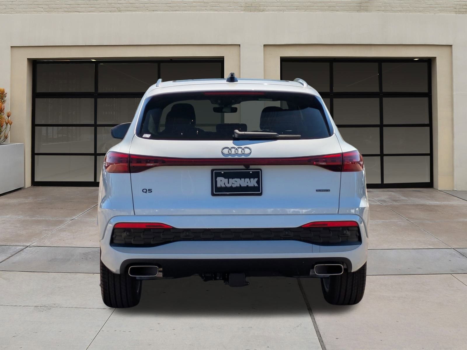 2025 Audi Q5 2.0T Premium Plus photo 4