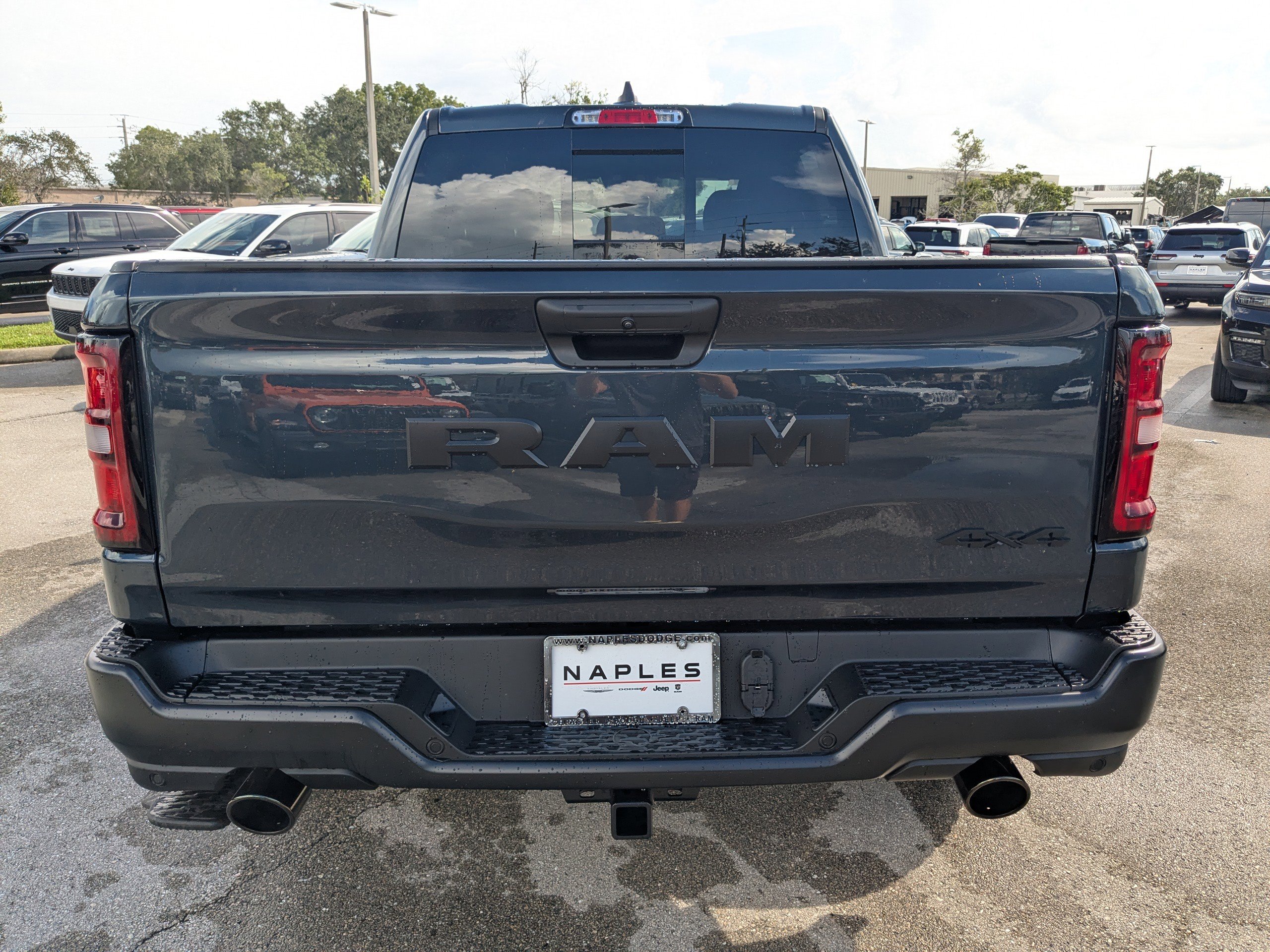 2026 Ram 1500 Warlock photo 5