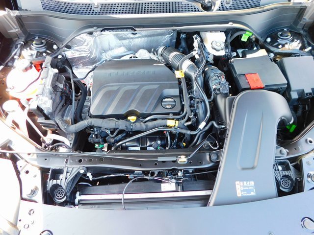 2025 Chevrolet Trax LT photo 33