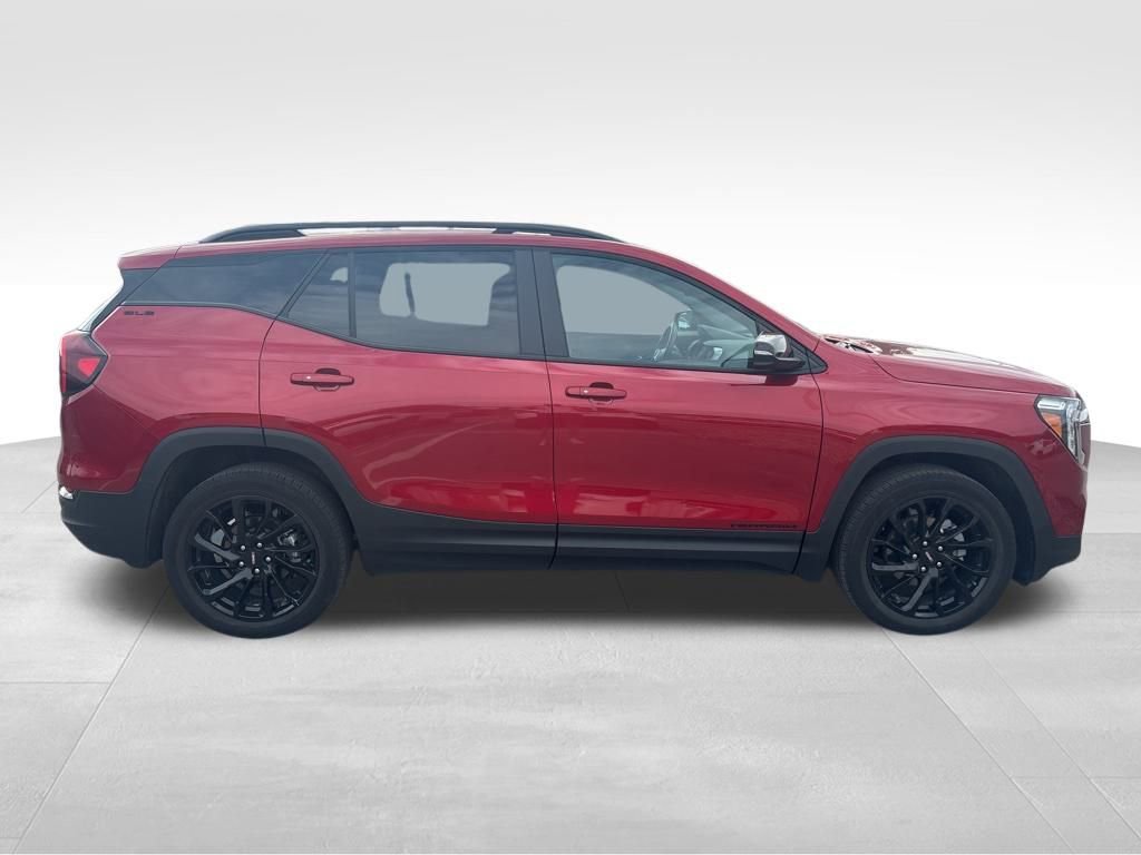 2024 Gmc Terrain SLE photo 5
